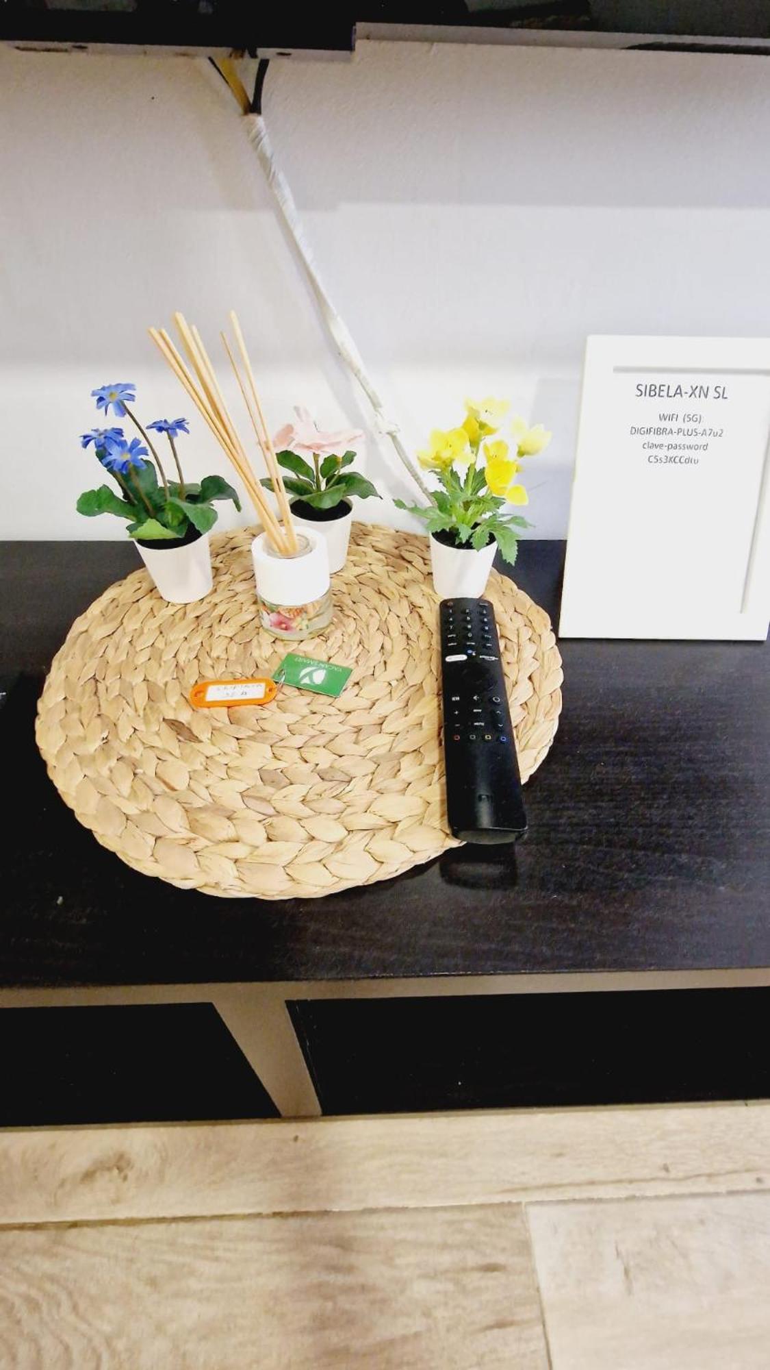 Almendrales Apartment Madrid Luaran gambar
